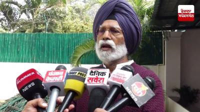 Congress MP Dr. Amar Singh raises questions on the central government regarding the increased pollution in Delhi