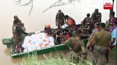 Army continues relief operations in flood-affected areas of Fazilka