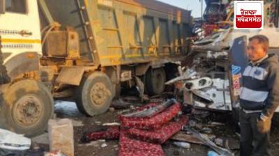 6 people killed, 10 injured in bus-tipper collision in Gujarat