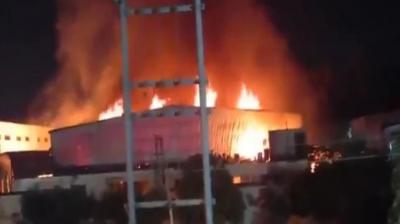 Terrible fire at paper mill in Noida