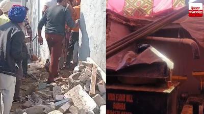 Horrific accident in village Sabra, roof collapses during a prayer held at home, 2 dead, many injured