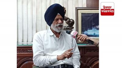 If Sukhbir Singh Badal distributes money from Guru Ghar's Golak for flood victims, it is a bad thing: Rakhra