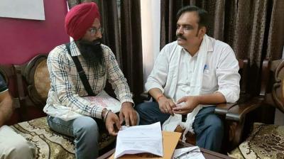 Pain of Sikh youth who was injured by police bullet during Kotkapura firing incident