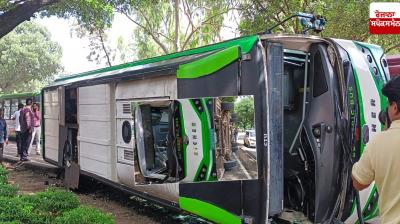 Chandigarh Electric bus Overturns