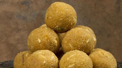 Besan Ladoo Recipe