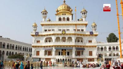 What must be done to present Sikhism as a religion of the modern age and Akal Takht as an institution of the modern age?