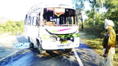Indo-Pak Flag bus accident