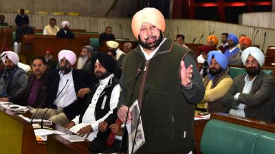 Give befitting reply to Pak army & ISI, Captain tells Centre