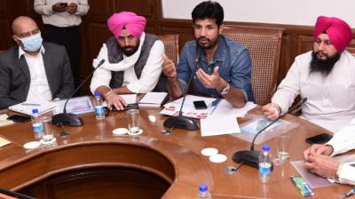 Transport Minister Raja Warring during meeting