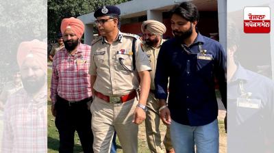 Arshdeep Kamboj and Team Launch Cricket Cup Dedicated to Operation Sindoor and Indian Army News in Punjabi Arshdeep Kamboj and Team Launch Cricket Cup Dedicated to Operation Sindoor and Indian Army News in Punjabi
