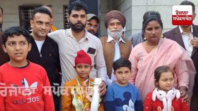 Shravan Singh, who received an award from the President, expressed his desire to become an army officer.