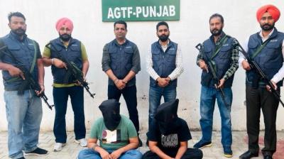 Punjab police arrested two gangsters with weapons News in punjabi 
