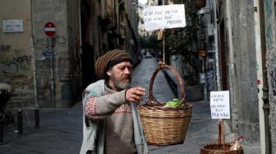 Naples’ Humanitarian Work of ‘Supportive Basket’ For Homeless