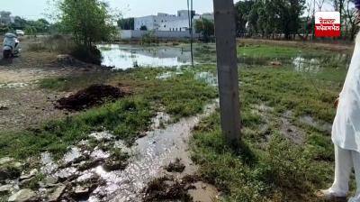  ਕਜੋਲੀ ਤੋਂ ਚੰਡੀਗੜ੍ਹ, ਮੋਹਾਲੀ, ਪੰਚਕੂਲਾ ਜਾ ਰਹੀ ਵਾਟਰ ਸਪਲਾਈ ਲਾਈਨ ਮੋਰਿੰਡਾ ’ਚ ਲੀਕ