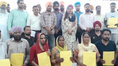 Anmol Gagan Mann Distributes Letters of Intent (LoIs) worth Rs. 2.70 Crores to 154 Families for Mud House Renovation