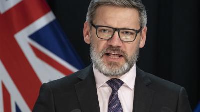  New Zealand fires immigration minister
