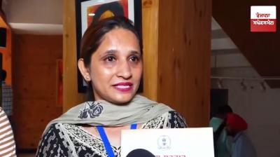 Teachers gets emotional during receiving regular appointment letter