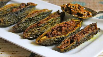 Bharwa Achari Karele