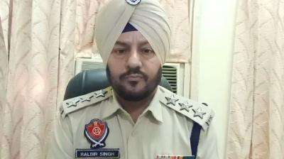 Pistols and motorcycles recovered during blockade