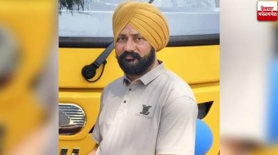 A terrible fire broke out in a moving car due to heat