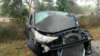 Terrible collision between car and auto on Amritsar-Attari road: 4 killed