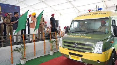 ਮੁੱਖ ਮੰਤਰੀ ਅਤੇ ਅਰਵਿੰਦ ਕੇਜਰੀਵਾਲ ਨੇ ਐਂਟੀ-ਡਰੋਨ ਪ੍ਰਣਾਲੀ ਦੇ ਵਾਹਨਾਂ ਨੂੰ ਹਰੀ ਝੰਡੀ ਦਿਖਾਈ