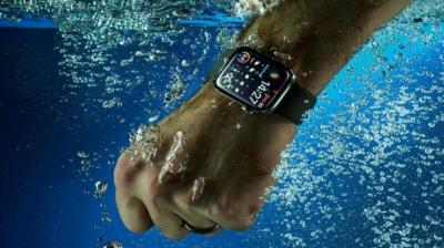 Survivor due to apple watch know the complete case