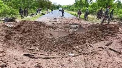 7 naxalites involved in land mine blast arrested