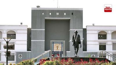 Gujarat High Court closed after bomb threat