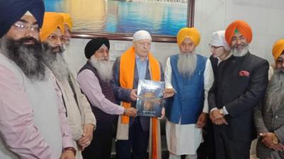 Russian Army Chief Visits Golden Temple in Amritsar