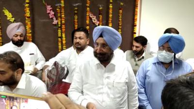 Sukhjinder Singh Randhawa