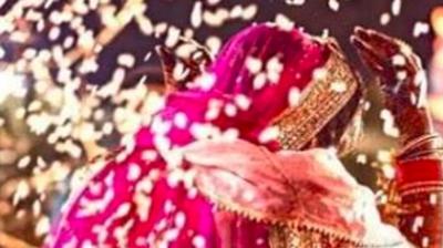 During sisters vidai after wedding brother  died