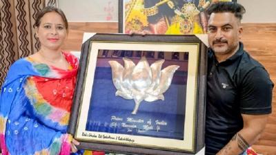 ਜੌਹਰੀ ਰਿੰਕੂ ਚੌਹਾਨ ਨੇ PM ਲਈ ਬਣਾਇਆ ਅਨੋਖਾ ਤੋਹਫ਼ਾ