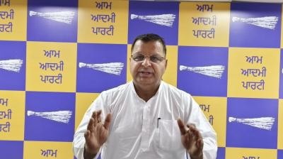 Kangana Ranaut: BJP's distance from Kangana Ranaut's statement is just a show