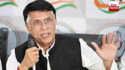 'Prime Minister went to America without being invited, Trump kept giving threats, yet Modi kept laughing': Congress