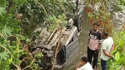 ਹਾਦਸਾਗ੍ਰਸਤ ਕਾਰ 