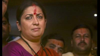 people reply to Smriti Irani