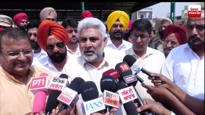 ਪੰਜਾਬ ਦੇ ਕੈਬਨਿਟ ਮੰਤਰੀ ਲਾਲ ਚੰਦ ਕਟਾਰੂਚੱਕ ਨੇ ਬਠਿੰਡਾ ਦੀ ਅਨਾਜ ਮੰਡੀ ਦਾ ਕੀਤਾ ਦੌਰਾ