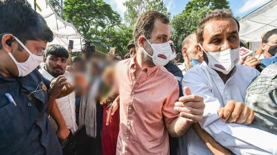 Rahul Gandhi met Family of minor girl who was raped