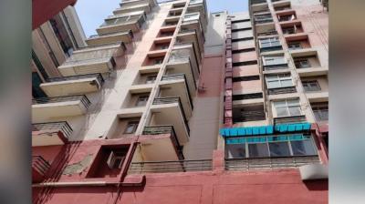 12 Years Old Falls to Death From 9th Floor