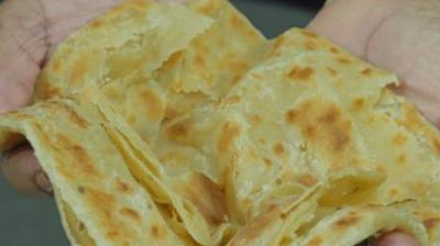 Varki Laccha Choor Choor Paratha