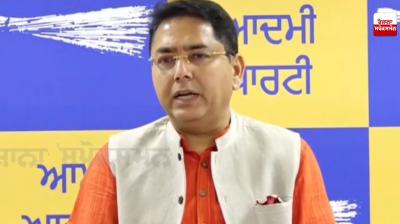 MP Kangana targets Congress minister Vikramaditya