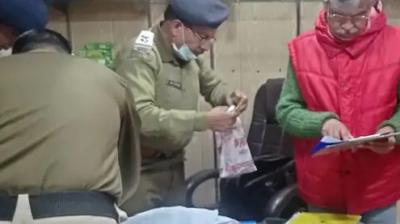 14 lakh cash recovered from BJP candidate's shop in Himachal