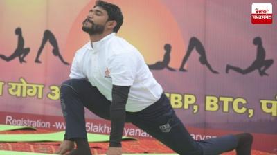 International yoga athlete Sandeep Arya sets world record by performing Surya Namaskar continuously for 37 hours
