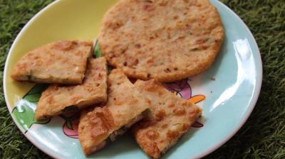 Make cheese puris at home During Rainy Season