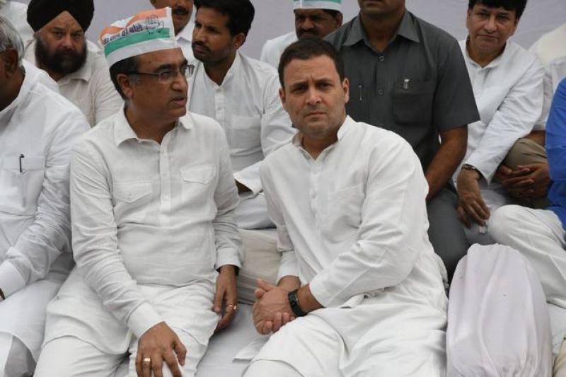 controversy at rajghat after reaching sajjan and tytlor