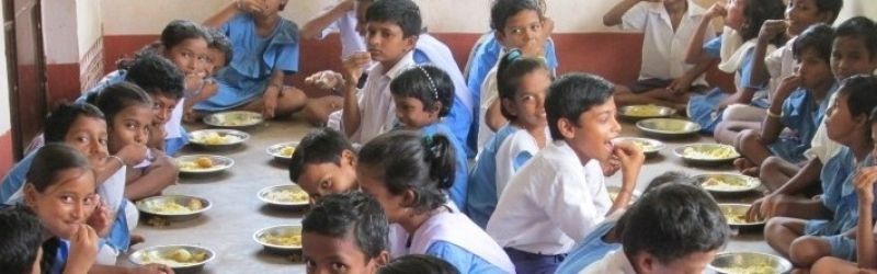 Child daily go to school for mid day meal