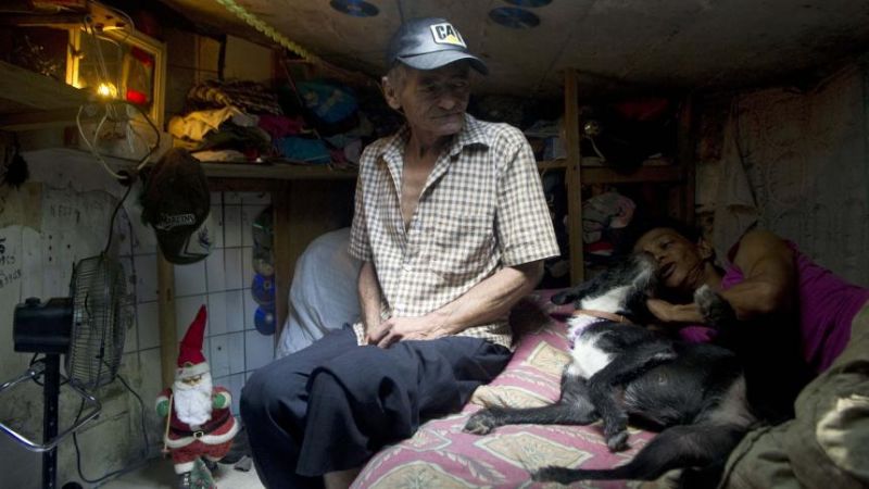 Husband wife is living in Gutter for 23 years