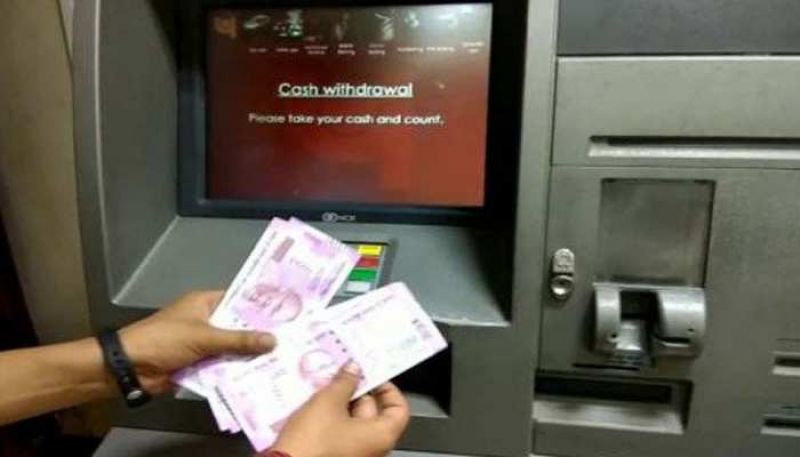  Withdraw money from ATM