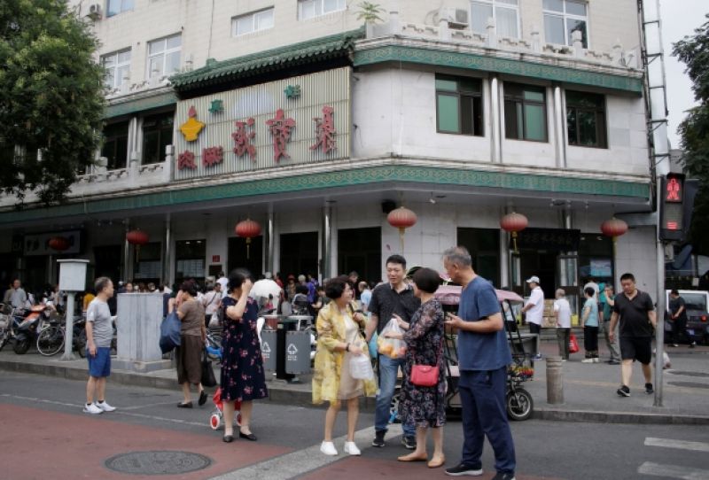 chinas capital orders arabic muslim symbols taken down